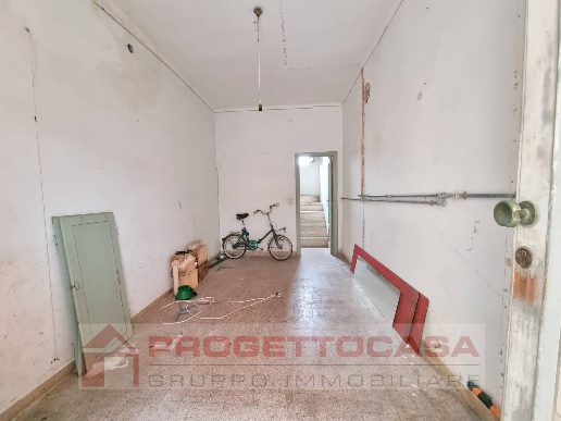 intera palazzina in vendita a Monsampolo del Tronto