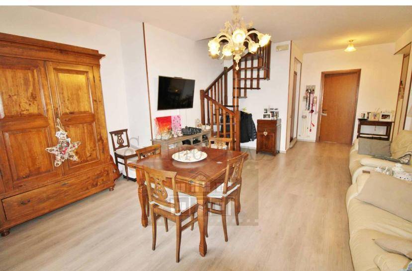 appartamento in vendita a Monsampolo del Tronto in zona Stella