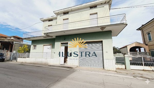 casa indipendente in vendita a Monsampolo del Tronto in zona Stella