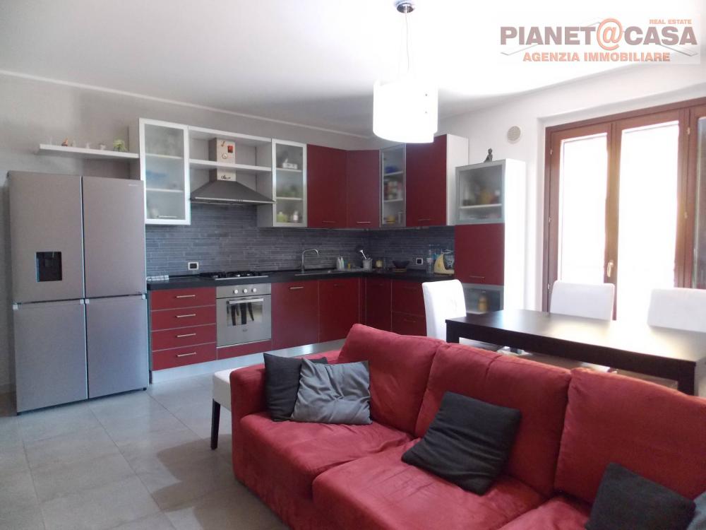 appartamento in vendita a Monsampolo del Tronto in zona Stella