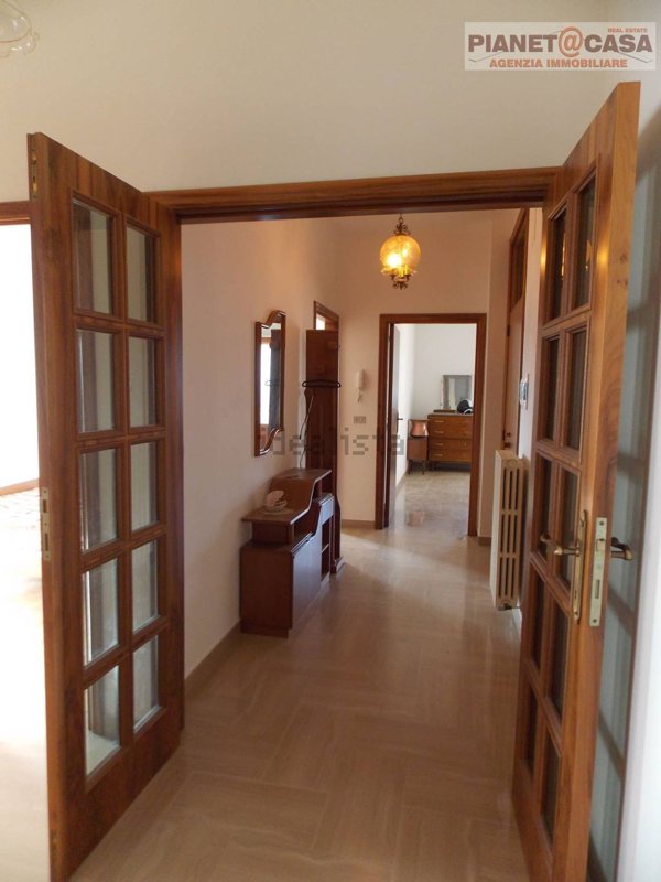 appartamento in vendita a Monsampolo del Tronto in zona Stella