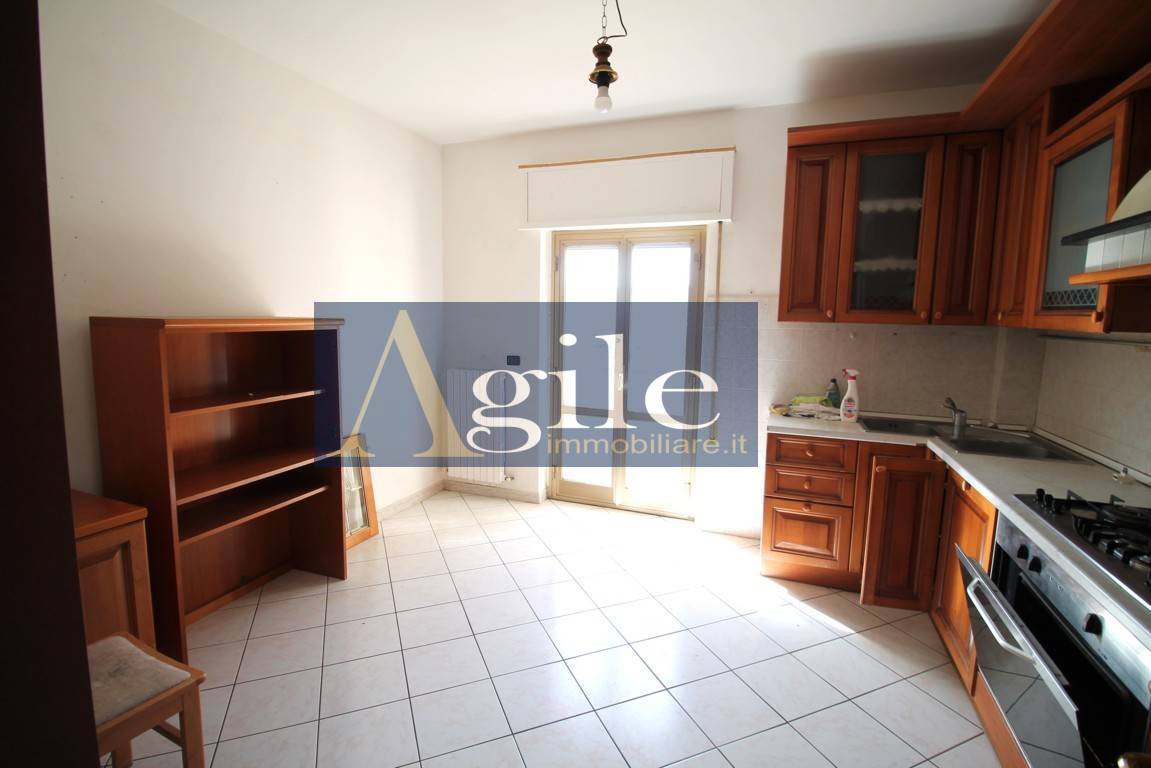 appartamento in vendita a Monsampolo del Tronto in zona Stella