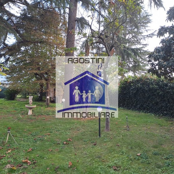 casa indipendente in vendita a Monsampolo del Tronto in zona Stella