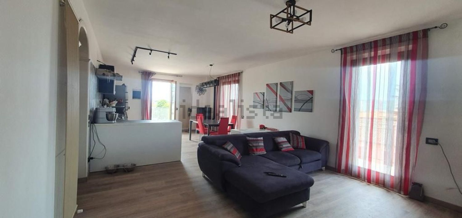 appartamento in vendita a Monsampolo del Tronto in zona Stella