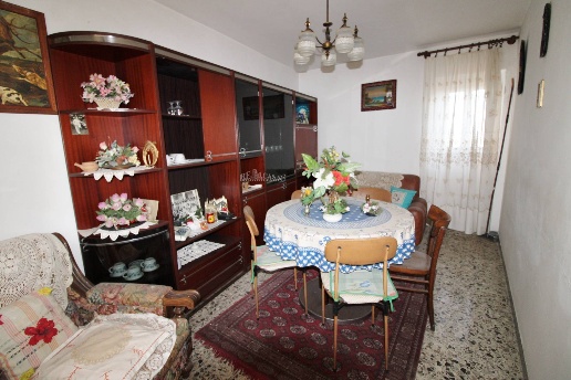 casa indipendente in vendita a Monsampolo del Tronto