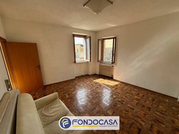casa indipendente in vendita a Monsampolo del Tronto