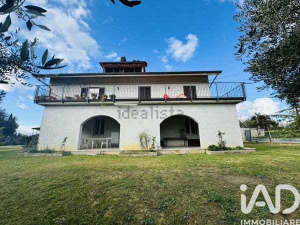 casa indipendente in vendita a Monsampolo del Tronto