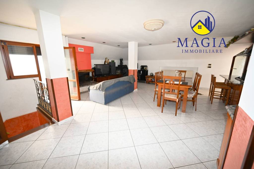 appartamento in vendita a Monsampolo del Tronto in zona Stella