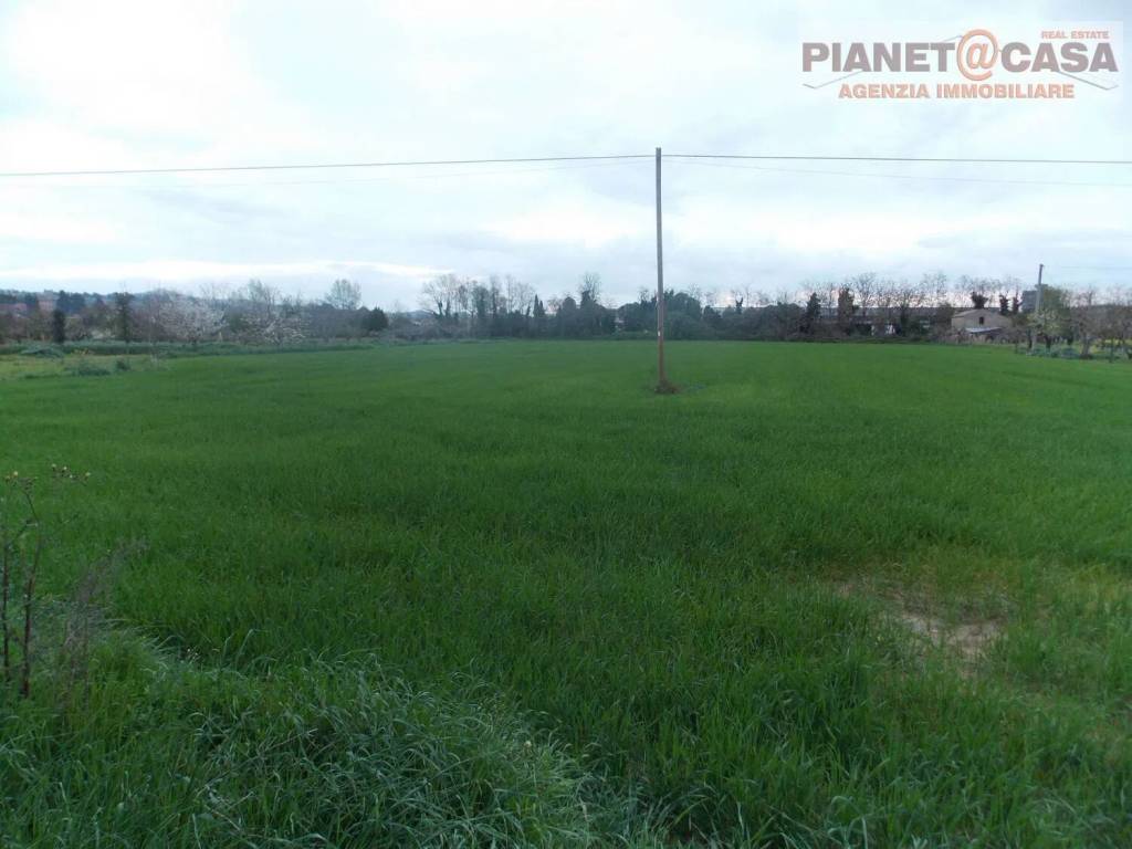 terreno edificabile in vendita a Monsampolo del Tronto in zona Stella