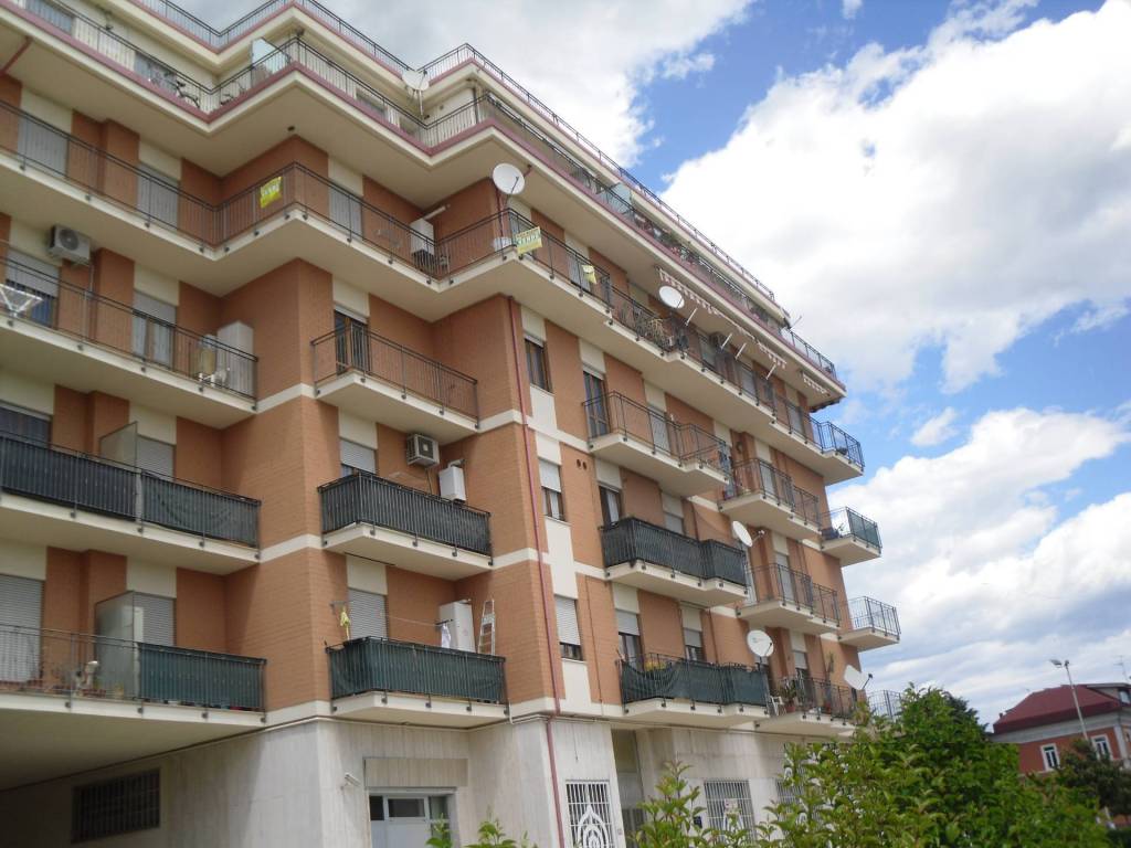 appartamento in vendita a Monsampolo del Tronto in zona Stella