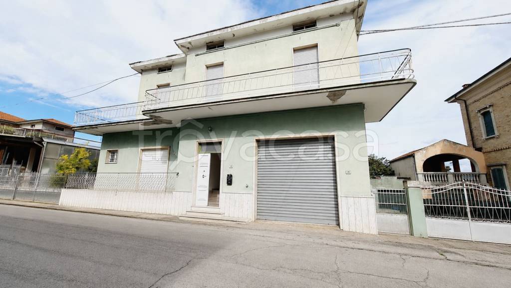 casa indipendente in vendita a Monsampolo del Tronto in zona Stella