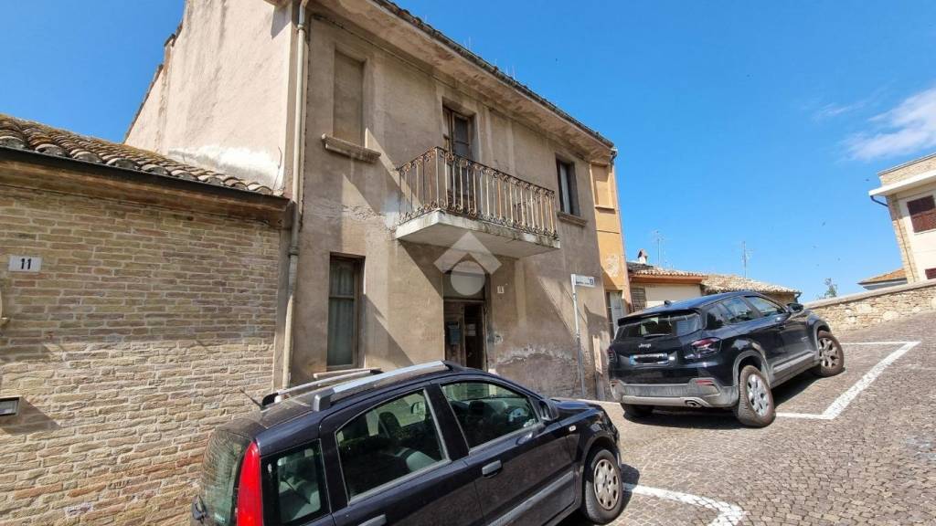 casa indipendente in vendita a Monsampolo del Tronto in zona Stella