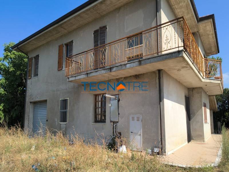 casa indipendente in vendita a Monsampolo del Tronto in zona Stella