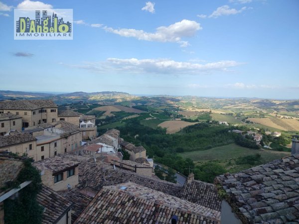 intera palazzina in vendita a Montalto delle Marche