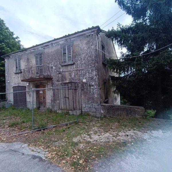 appartamento in vendita a Montedinove