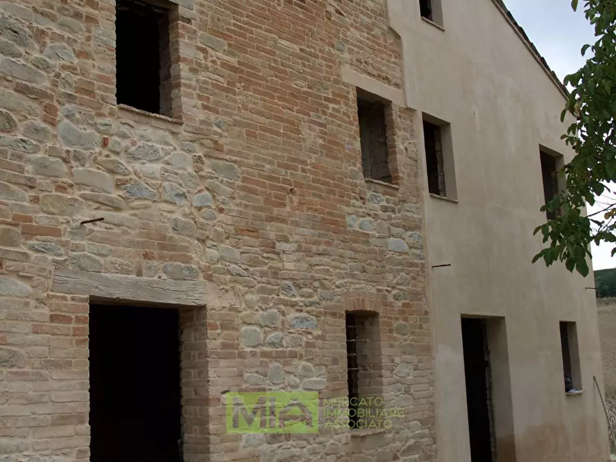 casa indipendente in vendita a Montedinove in zona Case Rosse