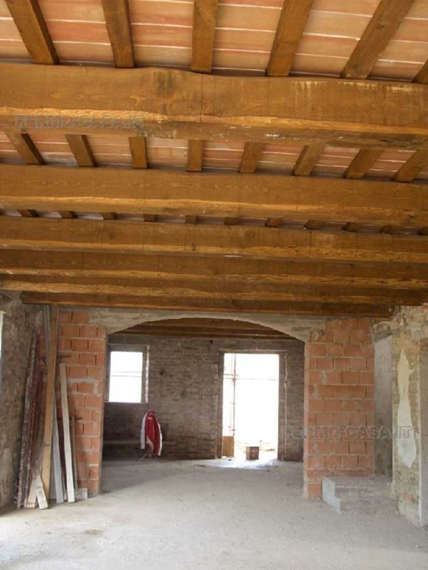 casa indipendente in vendita a Montedinove in zona Sant'Antonio