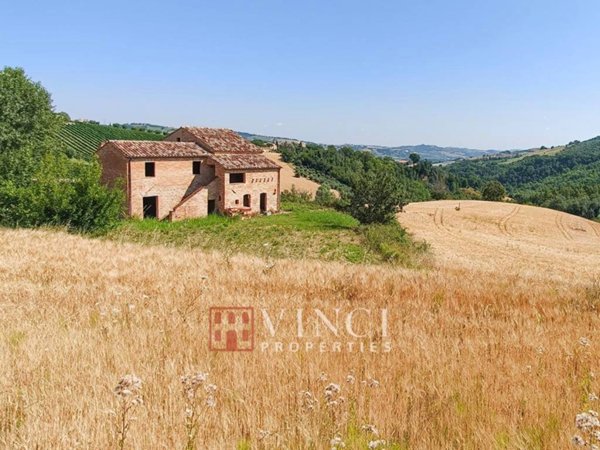 casa indipendente in vendita a Montedinove in zona Case Rosse