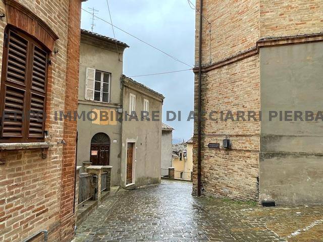 casa indipendente in vendita a Montefiore dell'Aso
