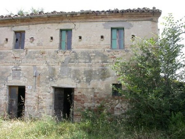 casa indipendente in vendita a Montefiore dell'Aso