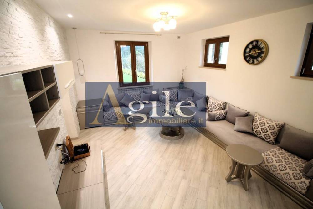 casa indipendente in vendita a Montefiore dell'Aso
