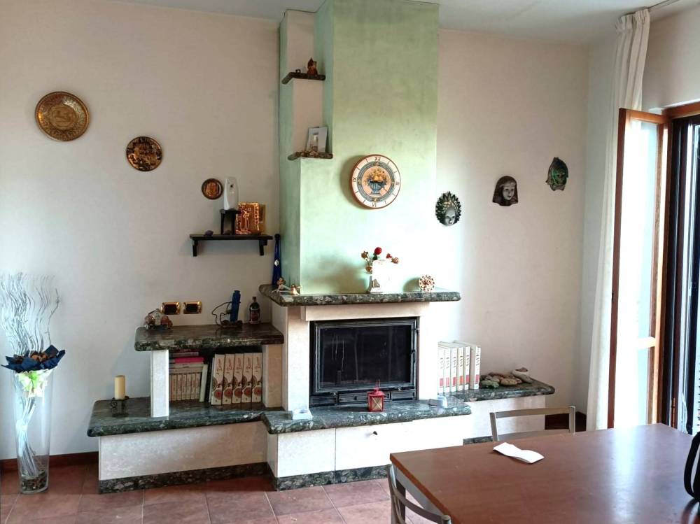 casa indipendente in vendita a Montefiore dell'Aso