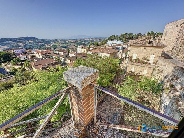 casa indipendente in vendita a Montefiore dell'Aso