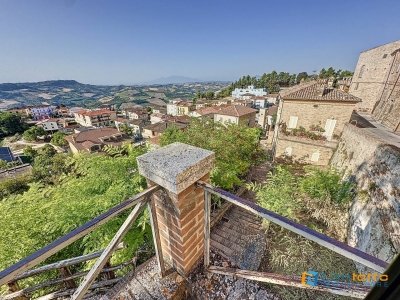 casa indipendente in vendita a Montefiore dell'Aso