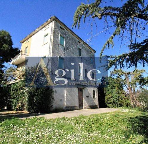 immagine annuncio 0 di 1