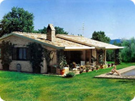 casa indipendente in vendita a Montefiore dell'Aso