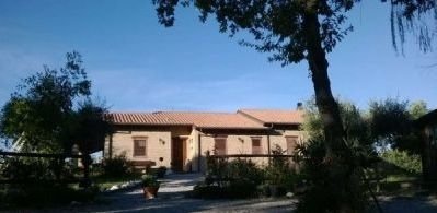 casa indipendente in vendita a Montefiore dell'Aso