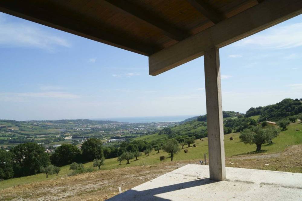 casa indipendente in vendita a Montefiore dell'Aso