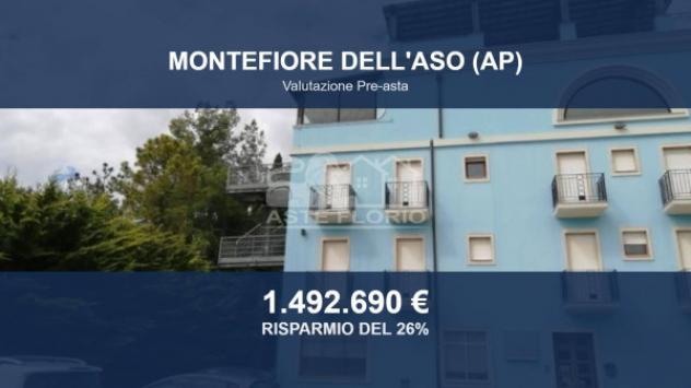 locale commerciale in vendita a Montefiore dell'Aso