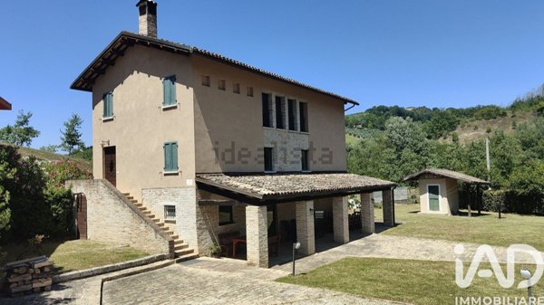 casa indipendente in vendita a Montefiore dell'Aso