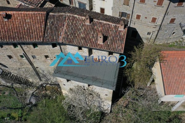 casa indipendente in vendita a Montegallo