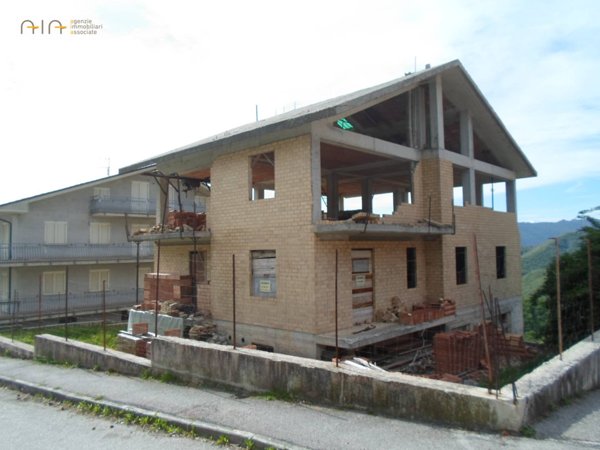 attico in vendita a Montemonaco