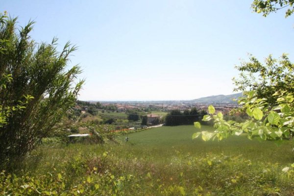 terreno edificabile in vendita a Monteprandone in zona Centobuchi