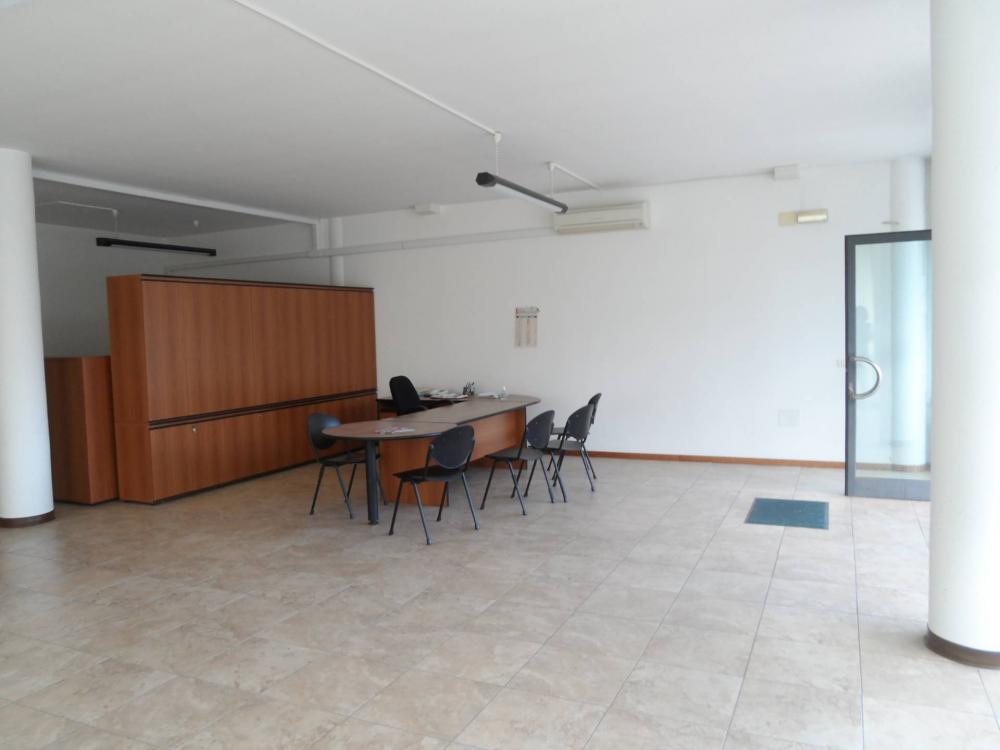 casa indipendente in vendita a Monteprandone in zona Centobuchi