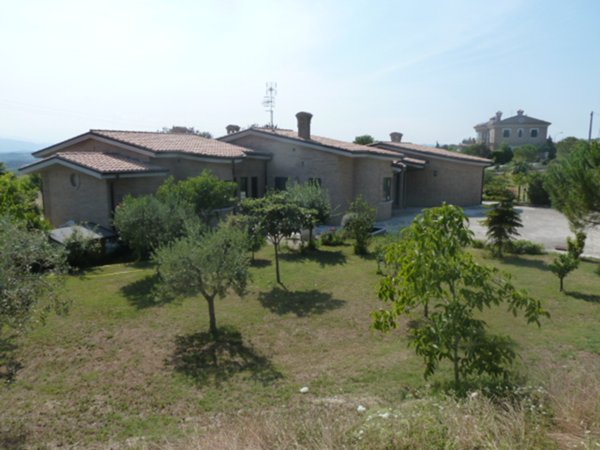 casa indipendente in vendita a Monteprandone