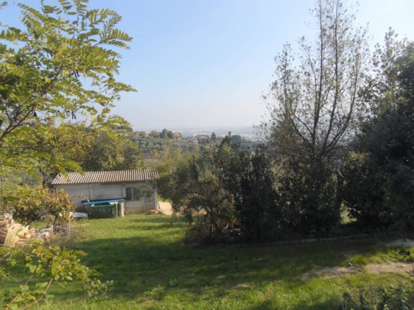 terreno agricolo in vendita a Monteprandone in zona Centobuchi