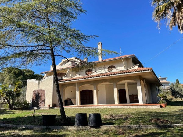 casa indipendente in vendita a Monteprandone