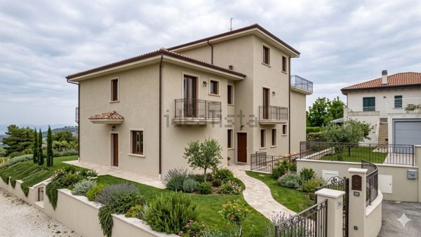 casa indipendente in vendita a Monteprandone