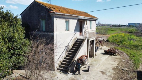 casa indipendente in vendita a Monteprandone in zona Centobuchi