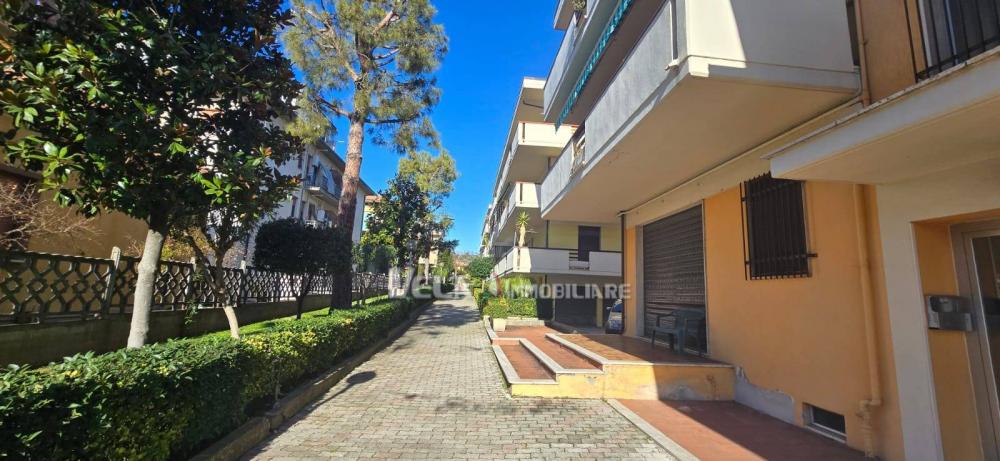 appartamento in vendita a Monteprandone in zona Centobuchi