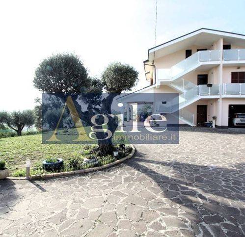 casa indipendente in vendita a Monteprandone