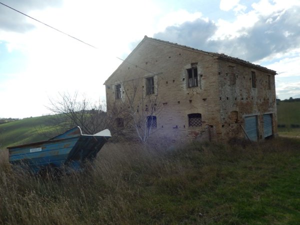 casale in vendita a Monteprandone