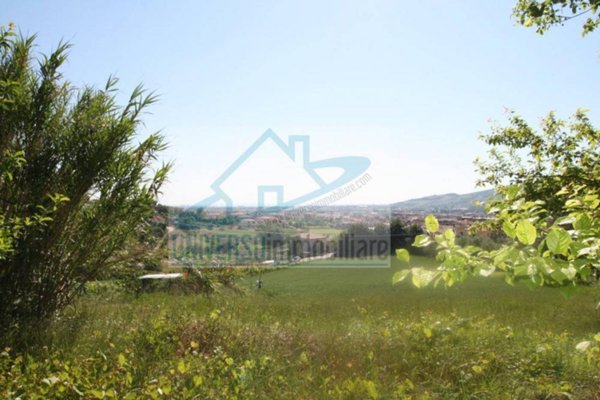 terreno edificabile in vendita a Monteprandone in zona Centobuchi