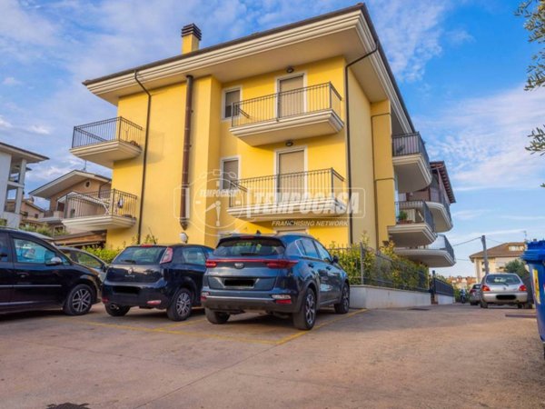 appartamento in vendita a Monteprandone in zona Centobuchi