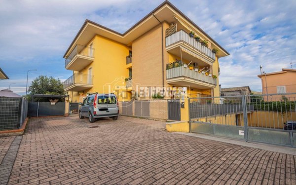 appartamento in vendita a Monteprandone in zona Centobuchi