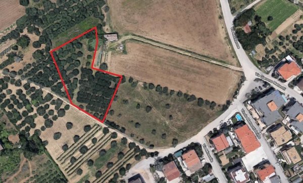 terreno edificabile in vendita a Monteprandone in zona Centobuchi